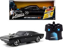 Unless you've been living under a rock, you've probably seen at least one movie of the fast and the furious franchise. Jada Rc Auto Fast Furious Doms Dodge Charger R T Online Kaufen Otto