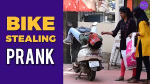 Tamil prank video from youtube latest by kulfi. Bike Stealing Prank Verithanam Kulfi Tamil Prank Vvs2020 Youtube