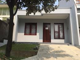 Sekeliling bilik sewa selalunya banyak kedai2 makan dan kedai2 lain. Rumah Sewa Fully Furnished Sentul Situs Properti Indonesia