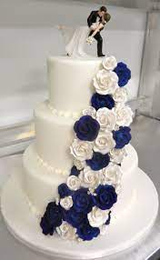 Check Out Our Best Wedding Cake Ideas To Get Inspiration For Flavors Designs Decorating T Wedding Cake Navy Wedding Cake Toppers Floral Wedding Cake