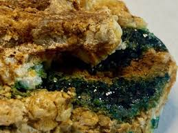 Butter (parkay) 3 egg yolks 1 sm. Lubietova Takos Minerals