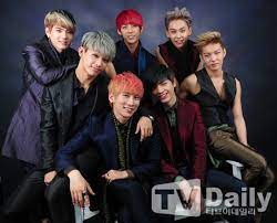 تقرير شامل حول الفرقة الكورية الصاعدة btob /b2b+صور و صور متحركة gif. Btob Born To Beat Moon Rhythms