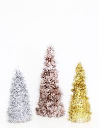 15 Diys To Dress Up Your Coffee Table For Christmas