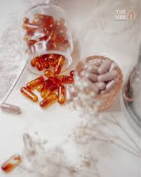 A copy that has been read, but remains in clean condition. The Healthstyle Emporium Laurence Annez