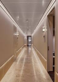 Pin By Mnnuomi18 On Corridor In 2020 Hotel Floor Hotel Corridor Hotel