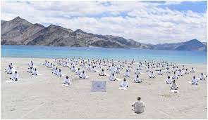 * in the northern hemisphere, the longest day of 2021 will be june 21 in most time zones, but june 20 in central and north america. Z Lkyu6q31q1fm