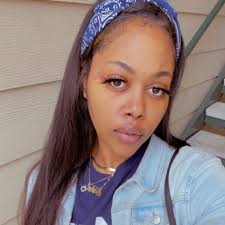 Ashley Teague's Instagram, Twitter & Facebook