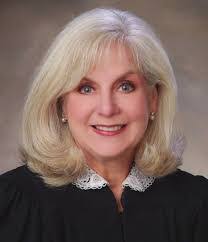 Dawn Palermo's Instagram, Twitter & Facebook