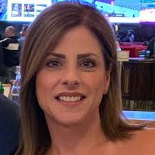 Danielle Bushong's Instagram, Twitter & Facebook