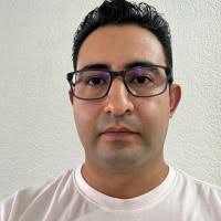 100+ perfiles de «Edwin Estrada»