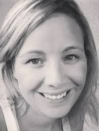 Obituary information for Claire Susan Stephens Chalmers)