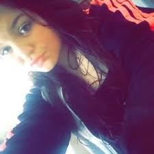 ebony lowe (@ebony_lowe2002)