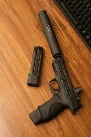 Pin By Cristian Kingsley On Armas Militar Aviones Y Mas Hand Guns Guns Firearms