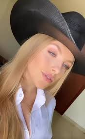 Luana Paraguay Santa Maria