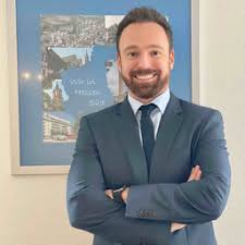 Activa y bloquea tus tarjetas al momento. Jorg Siedentopf Filialdirektor Deutsche Bank Db Privat Und Firmenkundenbank Ag Xing