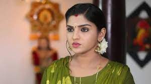 Oru oorla oru rajakumari (tamil: Saira Banu Celebrity Style In Oru Oorula Oru Rajakumari Episode 700 2020 From Episode 700 Charmboard