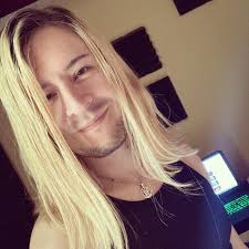 Ramiro Saavedra [oficial]