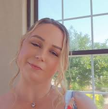 Who provides hair and beauty services in Saginaw for all ages?