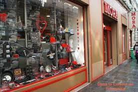 Mora Paris 1 Er Boutique D Ustensiles De Cuisine A Lire