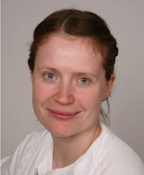 VIL FORSKE PÅ MUSIKKTERAPI VED ALVORLEG LUNGESJUKDOM Ei av dei som nyleg  fekk såkornmidlar frå POLYFON til eit nytt forskingsprosjekt, er Margrethe  Aase Schaufel, spesialist i hjartesjukdommar, overlege og forskar ved  Lungeavdelinga