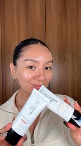 Minimalist Skincare for Ageless Beauty