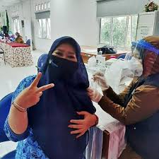 Pilih perusahaan yang ingin anda daftar. Dinkes Dan Uptd Puskesmas Karawang Lakukan Vaksin Sinovac Tahap Dua Berita Nasional Terkini