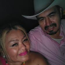 La cantante borró todo rastro de su matrimonio con Christian Nodal y su  carrera como solista. Días antes, Ángela Aguilar había lanzado un  misterioso mensaje que desató especulaciones. ➡️ http://uni.vi/H1co1066afG