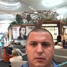 Shpërndaje Të lutem më mbro dhe më ofro pranë teje . Shkruaj :Amen