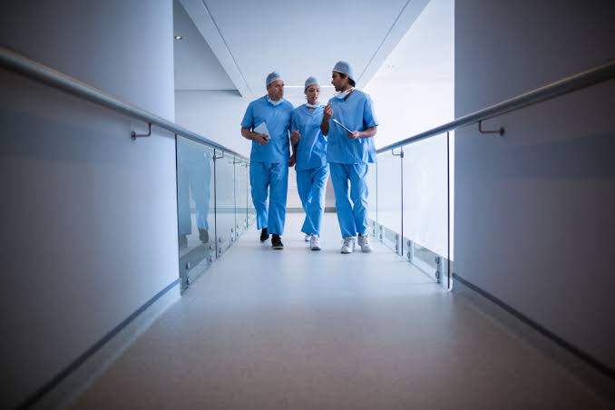 Professioni sanitarie, boom di domande: 74mila candidati e crescita del 16%