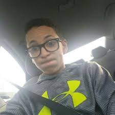 Jonathan Solano (@17JON38)