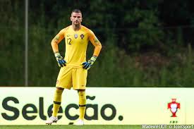 In israel, they felt unwanted. Amical Lopes Sur Le Banc Le Portugal Cartonne Israel