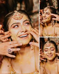 Bathing in sunshine and haldi, the perfect bridal blend! ☀️💛 Couple