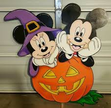 Top sellers most popular price low to high price high to low top rated products. Mickey And Minnie Halloween Lawn Sign Halloween Yard Art Disney Halloween Decorations Halloween Lawn