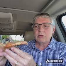 hunter.wray's Pizza Review at Vino's