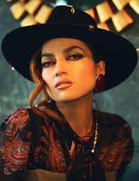 Blanca BLANCO VERSATILITY & DEDICATION