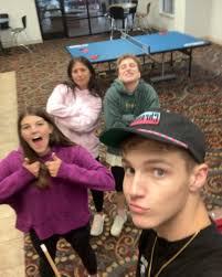 Davis Larson (@davislarson_2132) • Instagram photos and videos