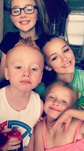 Kim McSorley (@kimglassey)