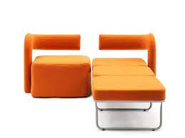 Dopo una prima fase teorica i designers si interfacciano con i nostri tappezzieri per poter poi mettere le poltrone in produzione. Poltrone Letto Poltrona Letto Di Design Furniture Furniture Design Transforming Furniture