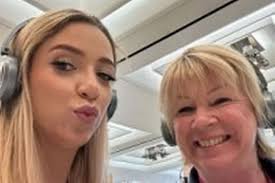 ITV I'm A Celebrity host Dec addresses controversy as star smuggles in item  from home