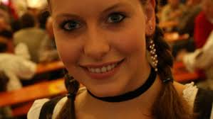 Mai-Madl 2012: Merle (20) ist ein Maikind