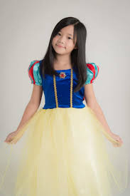Check spelling or type a new query. Snow White Costume Ideas For Halloween Diy Projects