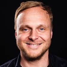 Learn about the Mentors helping entrepreneurs in our program