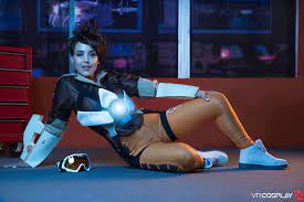 Overwatch VR Porn Cosplay Alexa Tomas and Zoe Doll by MobileVRXXX