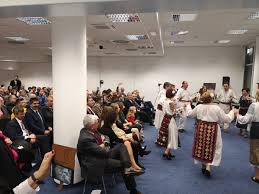 Consulatul general al romaniei is a consulat located in милан. Consulatul Romaniei La Stuttgart A Fost Inaugurat Aurescu Intalnire ImportantÄ Pentru Romanii Din Germania Foto Video Exclusiv Stiri Diaspora