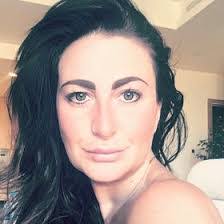 Hazel Burroughs's Instagram, Twitter & Facebook