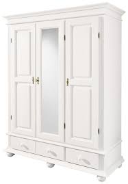 Dieser Kleiderschrank Von Landscape Verspruht Romantischen Rustikalen Charme Hinter 3 Turen Und In 2 Schub Kleiderschrank Landhausstil Kleiderschrank Schrank