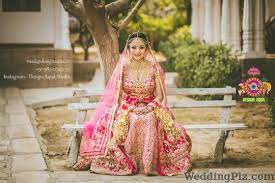 Aqua creations is one of the most well known lighting ateliers world wide. Portfolio Images Design Aqua Kalkaji South Delhi Photographers And Videographers Weddingplz