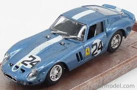 This is the 1/24 scale ferrari 250 gto sports car plastic model car kit by fujimi. Box Model 8432 Scale 1 43 Ferrari 250 Gto N 24 12h Sebring 1962 Blue Met