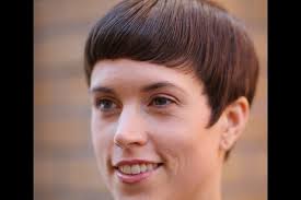 Spring hair trends: Hollywood stars popularize short cuts