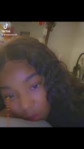 Kiya Brown (@ladeekee25)